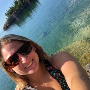 Meet your Posher, Kortney